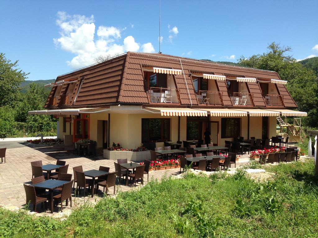Pensiunea Valea Lupului Valea Lupului  Exterior foto